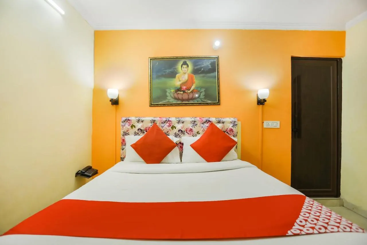 ***  Oyo 69188 Hotel South Campus Inn New Delhi India