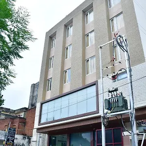 **** Hotel Yatharth India