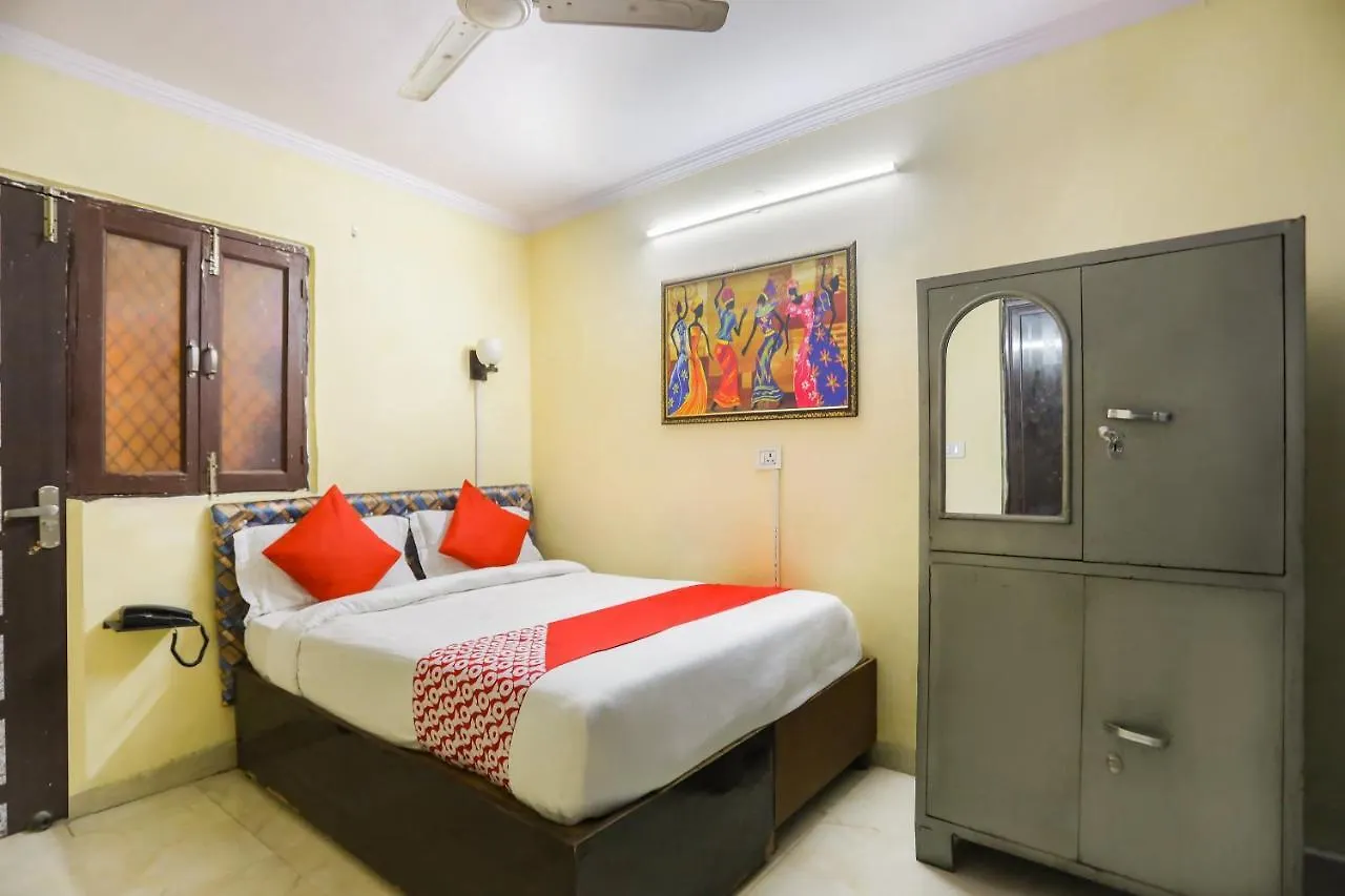 Oyo 69188 Hotel South Campus Inn New Delhi India